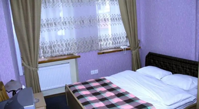 GUEST HOUSE INN & HOSTEL