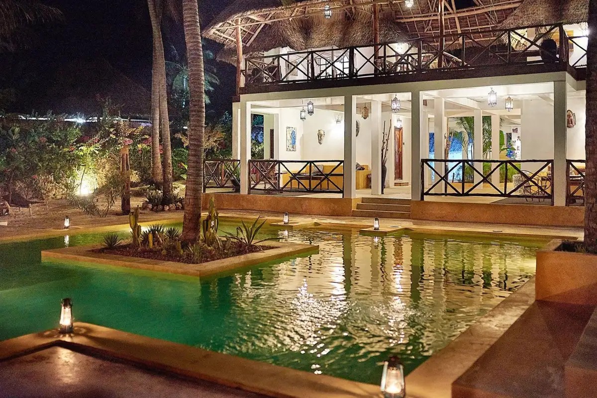 SAHARI ZANZIBAR