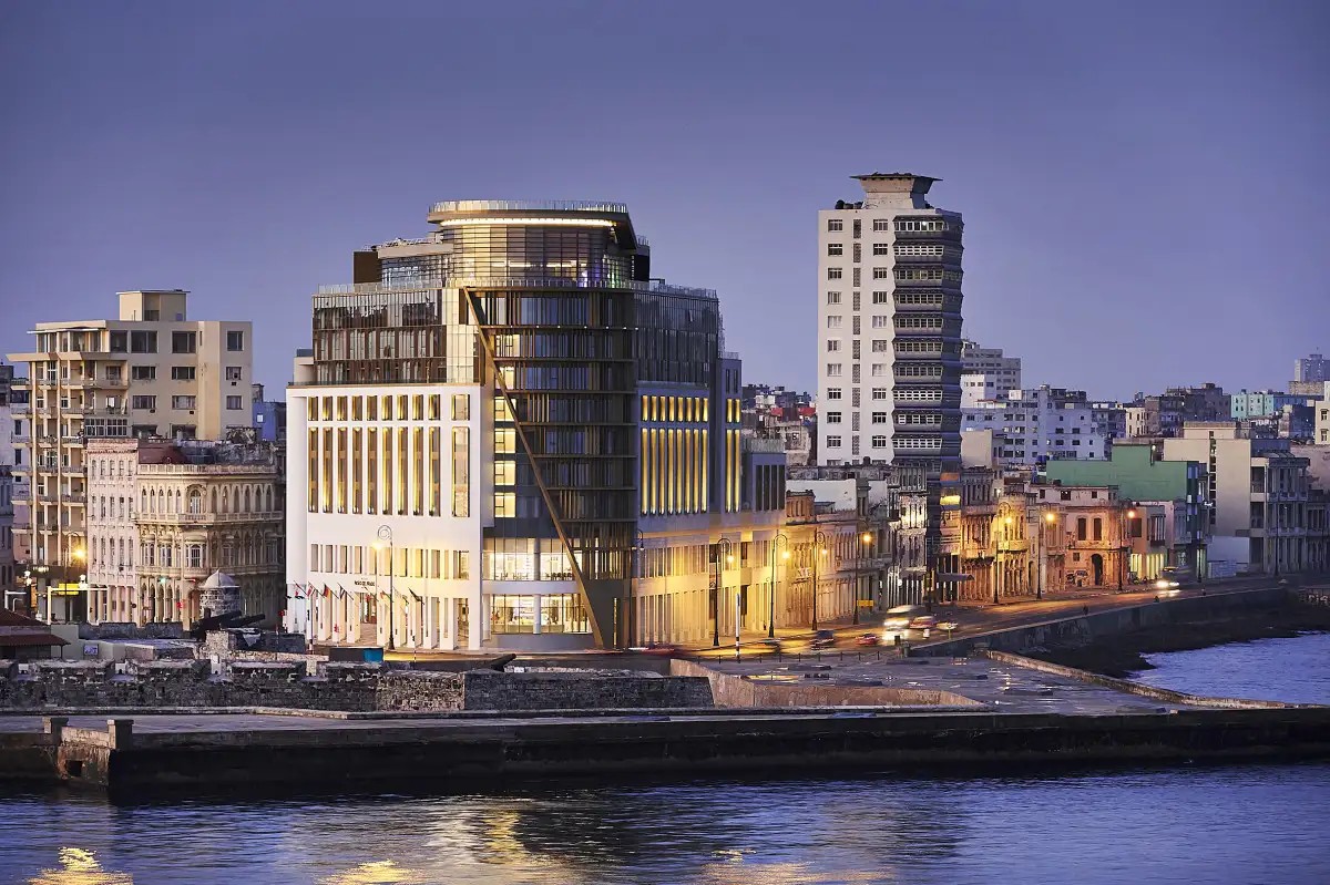 ROYALTON HABANA PASEO DEL PRADO