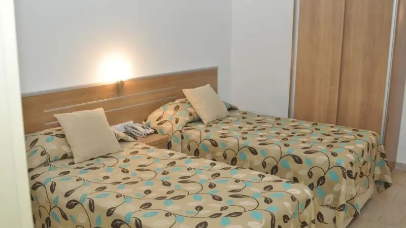 SELENIUM HOTEL