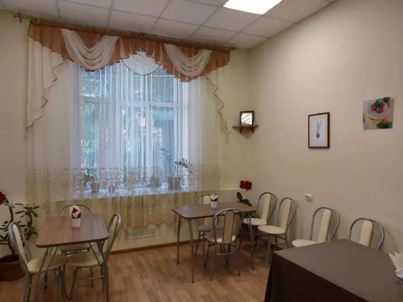 ГОСТИНИЦА НА СУХАРЕВКЕ