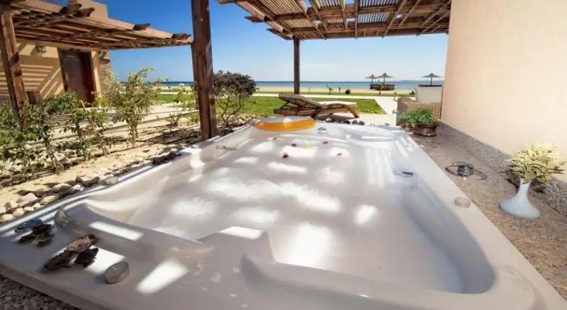 SHAMS PRESTIGE ABU SOMA RESORT