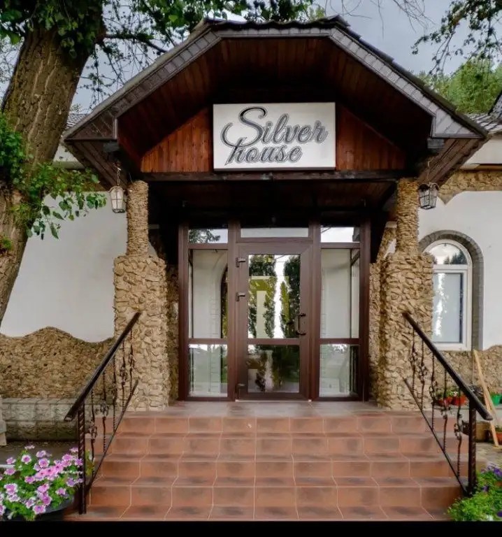 SILVER HOUSE (СИЛЬВЕР ХАУС)