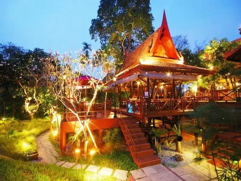 SUGAR HUT RESORT