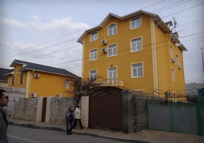 ЛАЗУРЬ