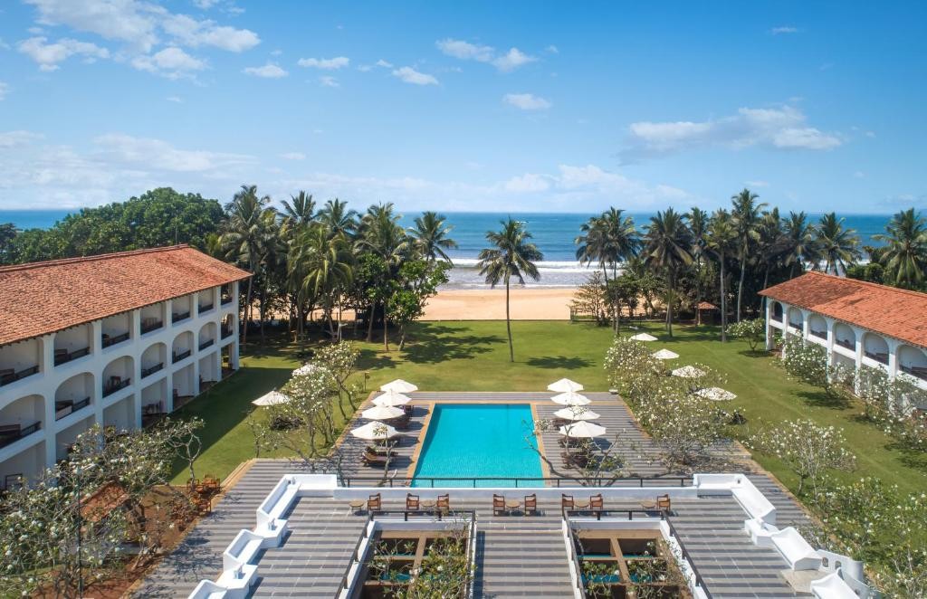 HERITANCE AYURVEDA MAHA GEDARA ADULTS ONLY 16+
