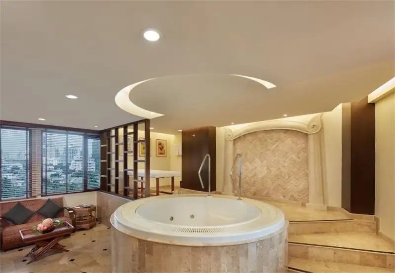 THE DAVIS BANGKOK