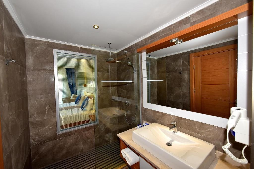 JASMIN BEACH HOTEL BODRUM