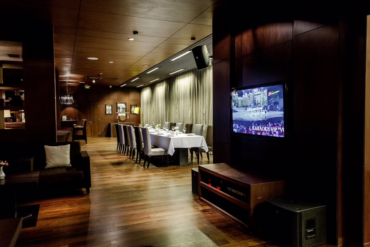 VOYAGE HOTEL