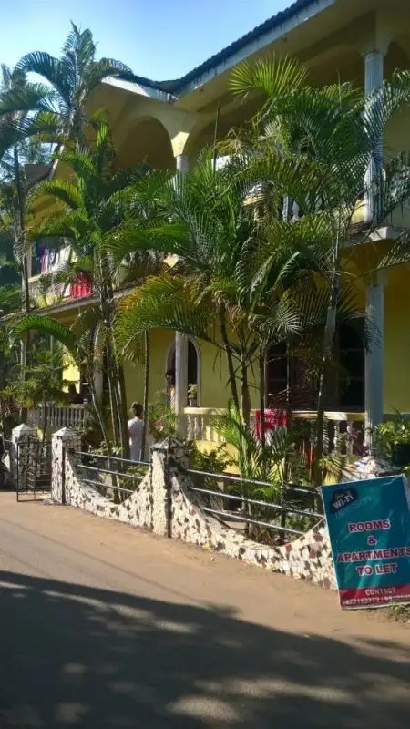 YELLOW HOUSE