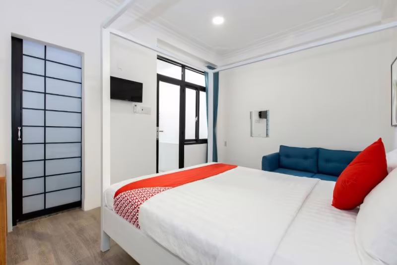 GIS HOTEL (VIVID BOUTIQUE HOMETEL)