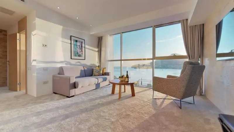 HOTEL HARMONIA BY DUKLEY