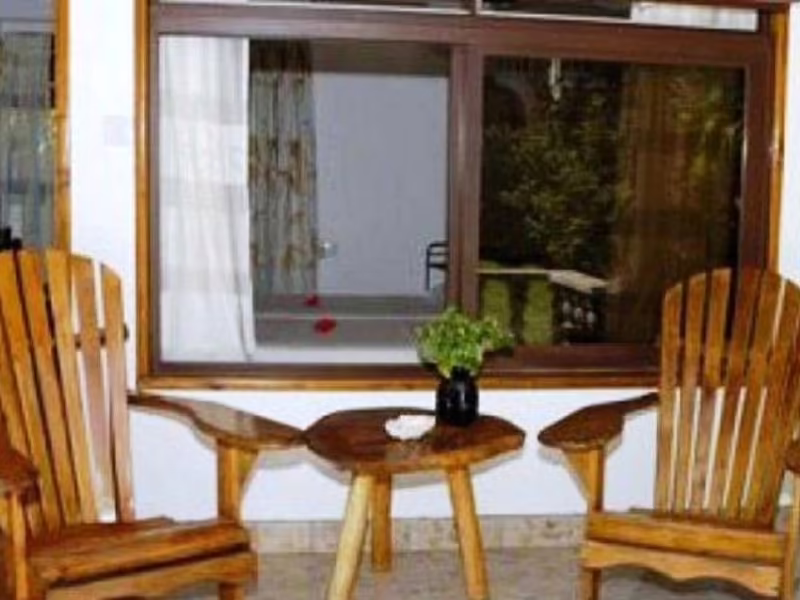 CALOU GUEST HOUSE
