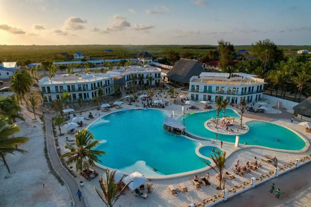 THE ONE RESORT
