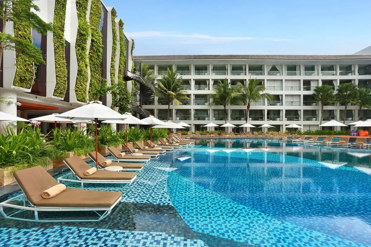 THE STONES HOTEL LEGIAN BALI