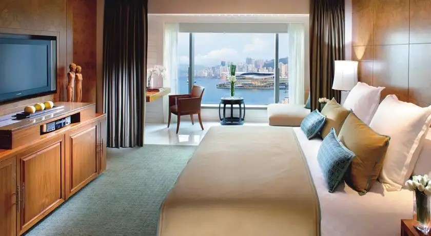 THE MANDARIN ORIENTAL