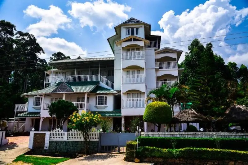 LAKE ZONE HOLIDAY RESORT