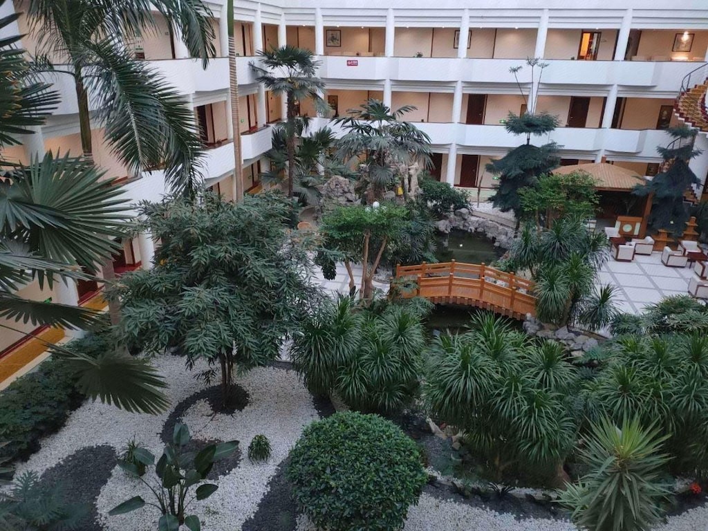 RUSHAN HOTEL