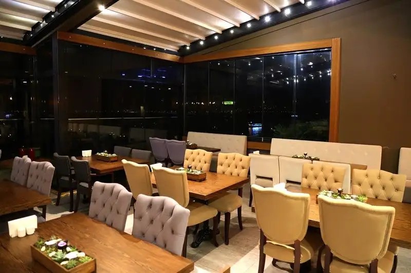 PASAPORT PIER HOTEL
