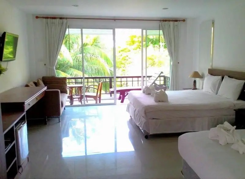 KIRATI BEACH RESORT