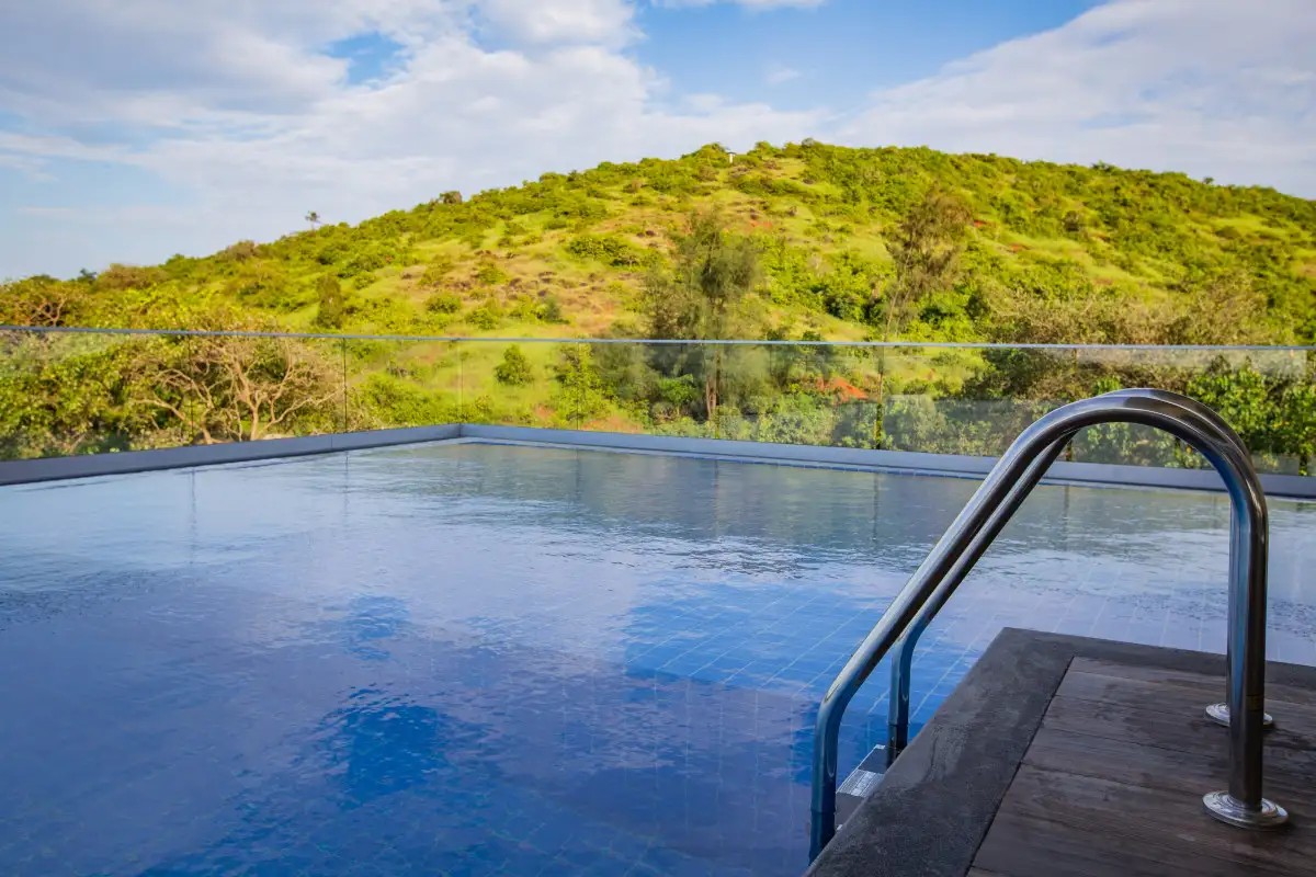 NANU RESORT ARAMBOL