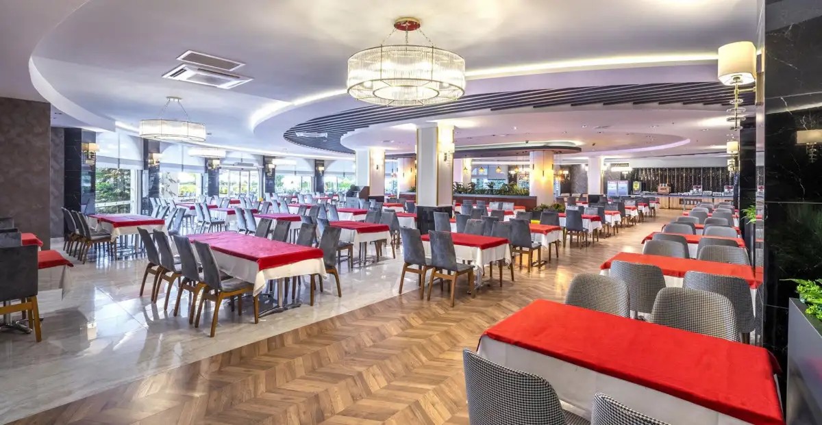 ANNABELLA DIAMOND HOTEL & SPA