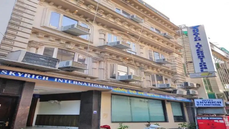 SKY RICH INTERNATIONAL HOTEL