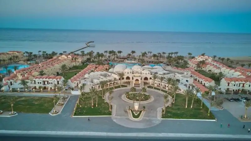 PROTELS CRYSTAL BEACH RESORT