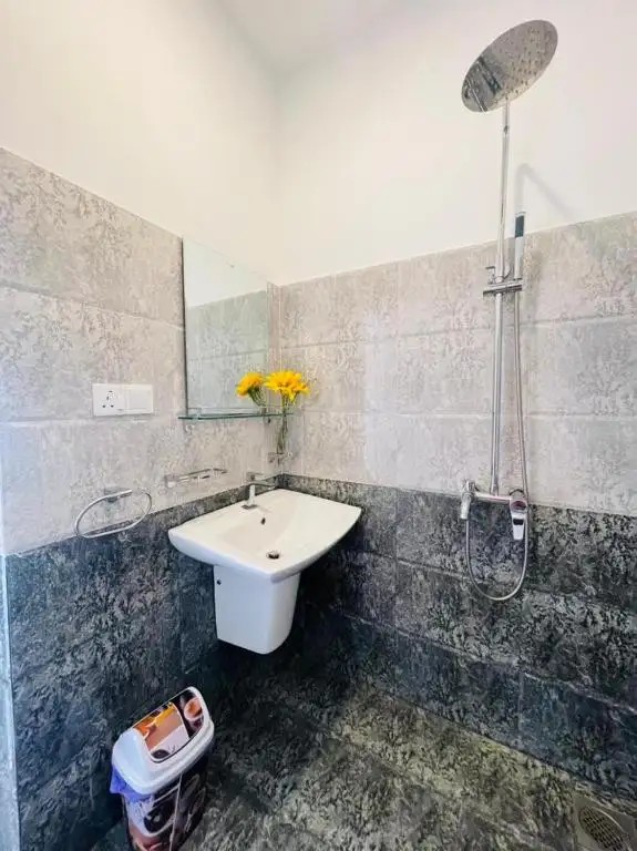 MAPLE PLACE
