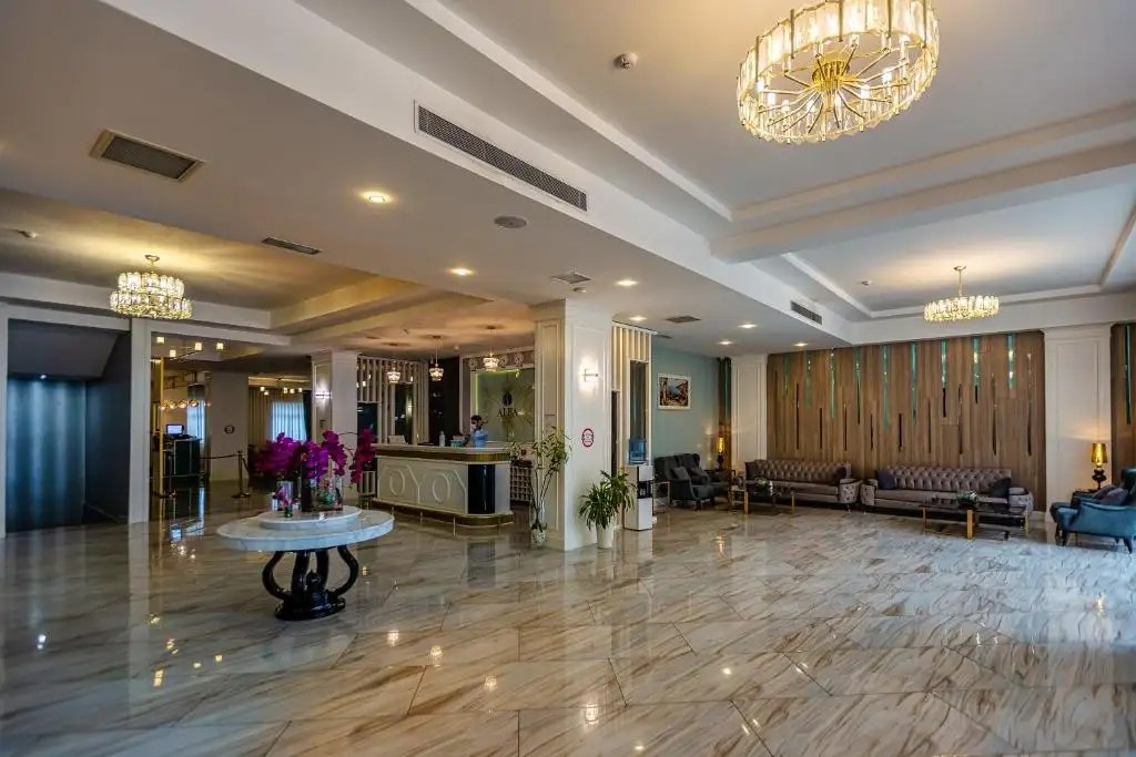 ALBA HOTEL & SPA