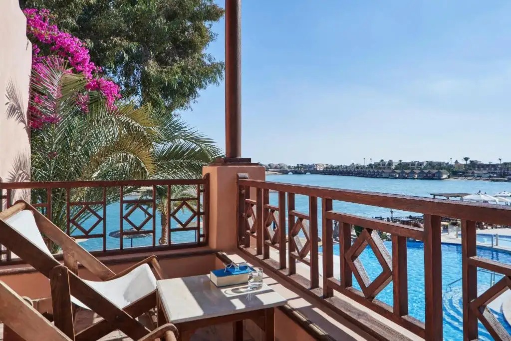 SULTAN BEY HOTEL