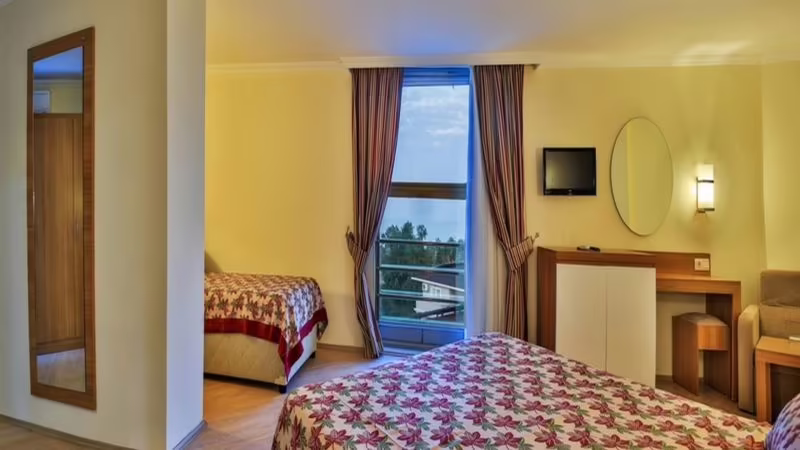 HEDEF BEACH RESORT HOTEL & SPA