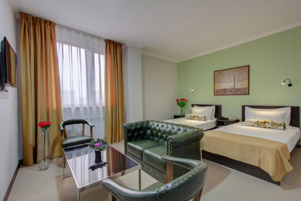 OLIVE HOTEL