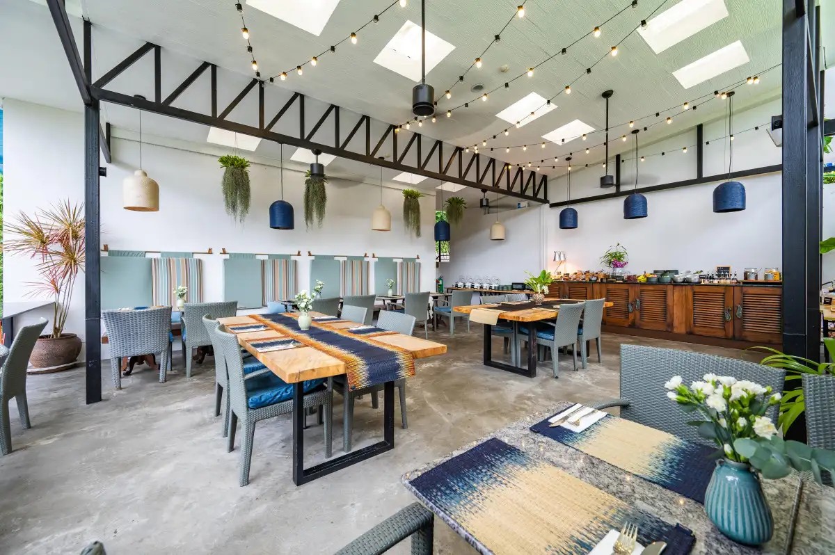 CCS HIDEAWAY HOTEL