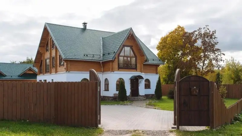 МЕДВЕЖИЙ УГОЛ СУЗДАЛЬ