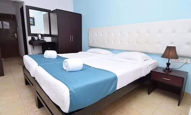 SILVER SANDS HOLIDAY VILLAGE