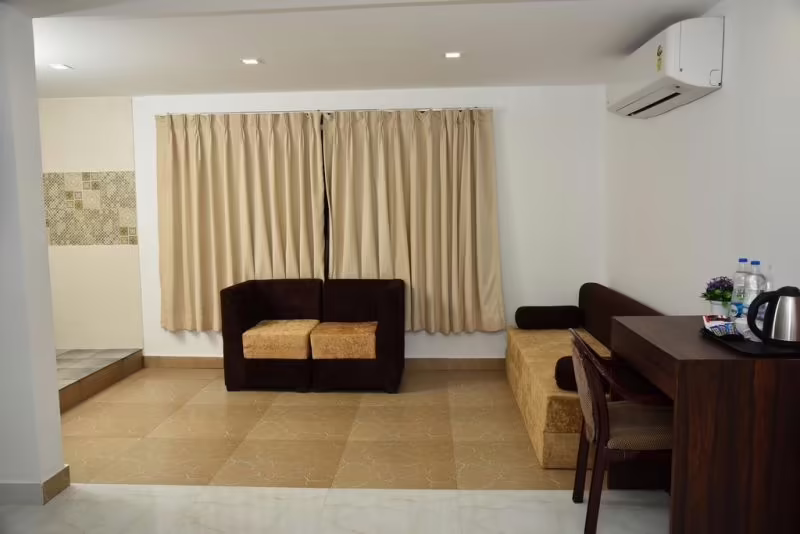 DE FALCON GOA BEACH RESORT