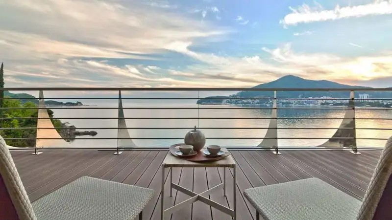 DUKLEY HOTELS & RESORTS