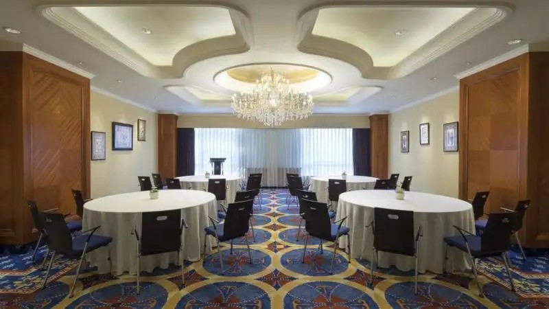 HONGQIAO JIN JIANG HOTEL