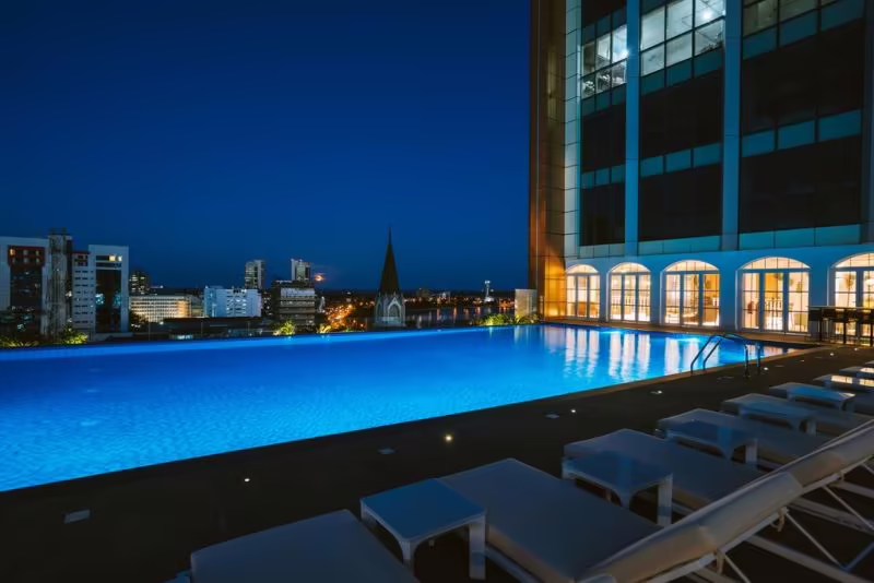 JOHARI ROTANA