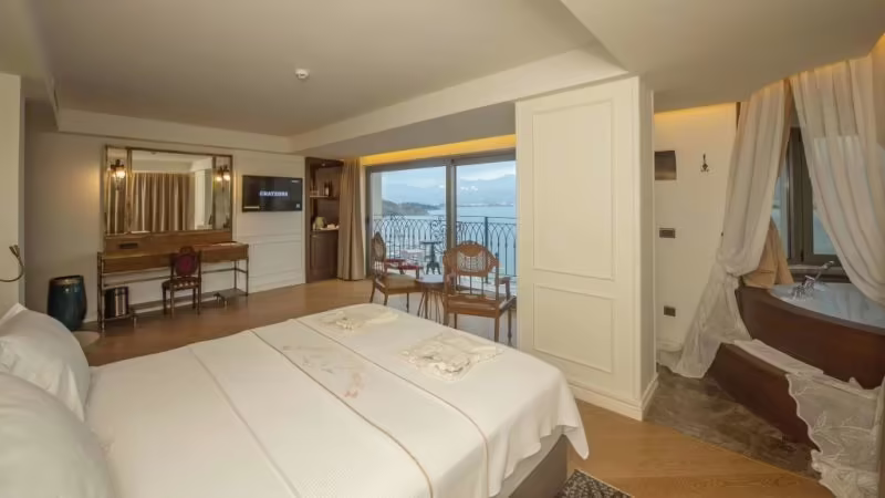 CASA MARGOT HOTEL
