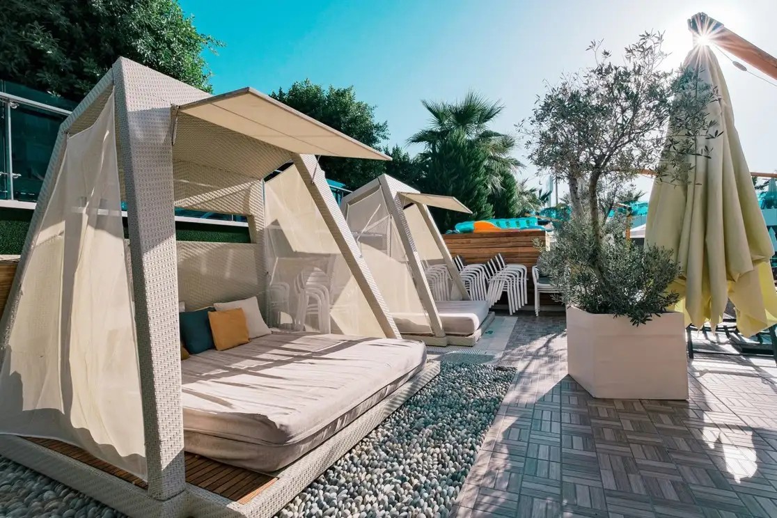 SUNPRIME C-LOUNGE ADULTS ONLY 16+