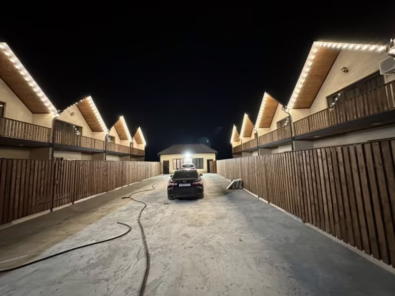 RICH RESORT