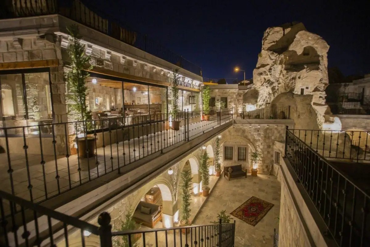 ZARA CAVE HOTEL 