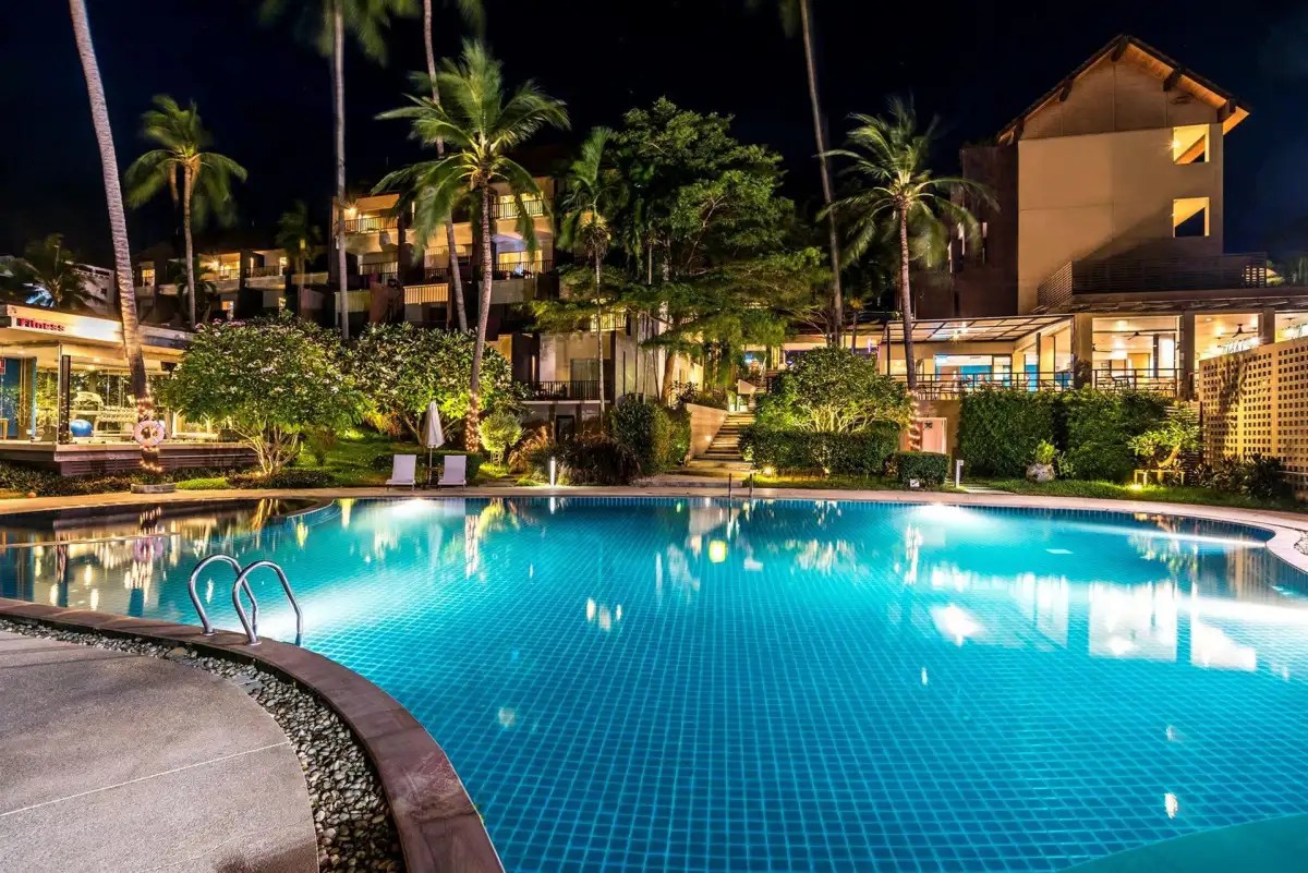 THAI FIGHT HOTEL (EX. MERCURE KOH SAMUI BEACH RESORT)