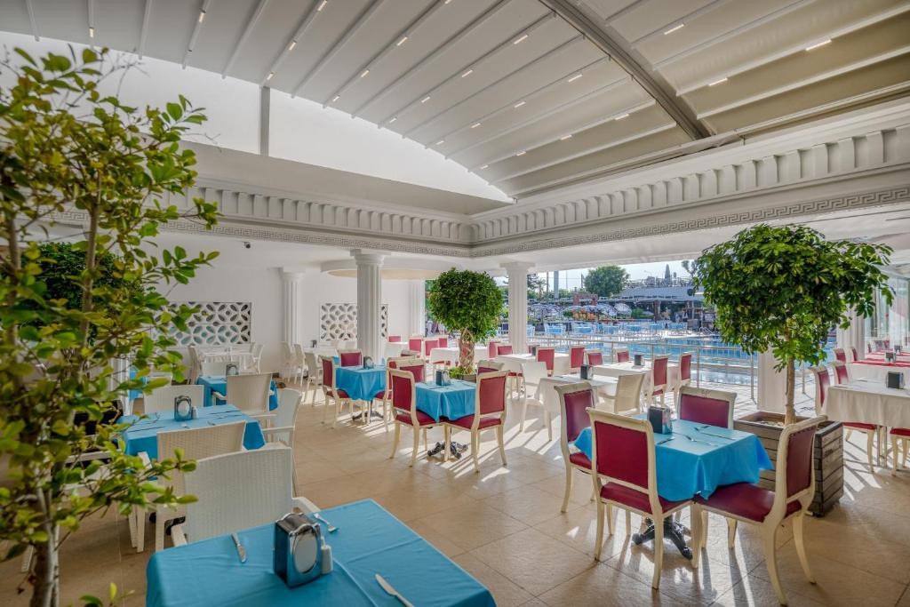 BEACH CLUB DOGANAY
