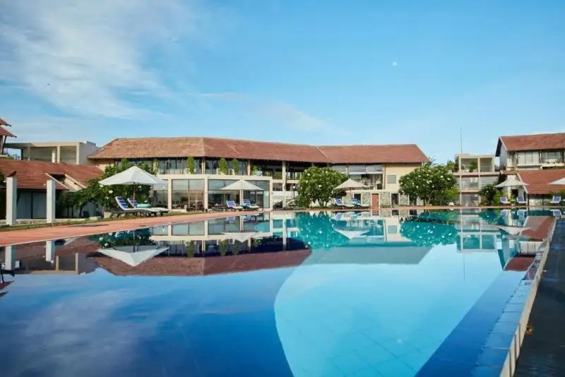 THE CALM RESORT & SPA