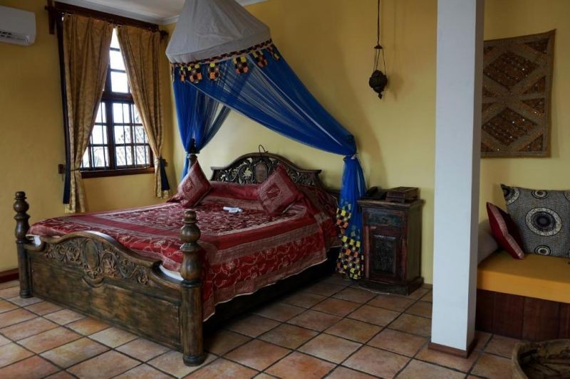 signature suite with balcony