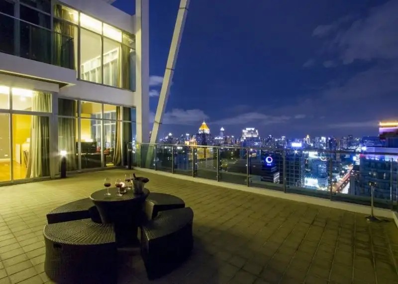URBANA SATHORN