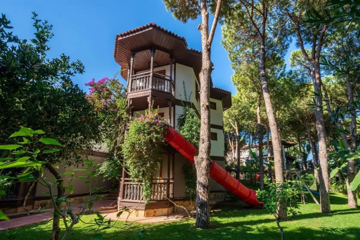 SELECTUM FAMILY RESORT (EX. SENTIDO LETOONIA GOLF RESORT)